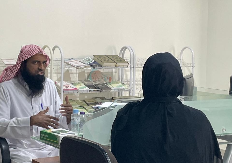 عاملة منزلية من الجنسية الكينية تعلن إسلامها